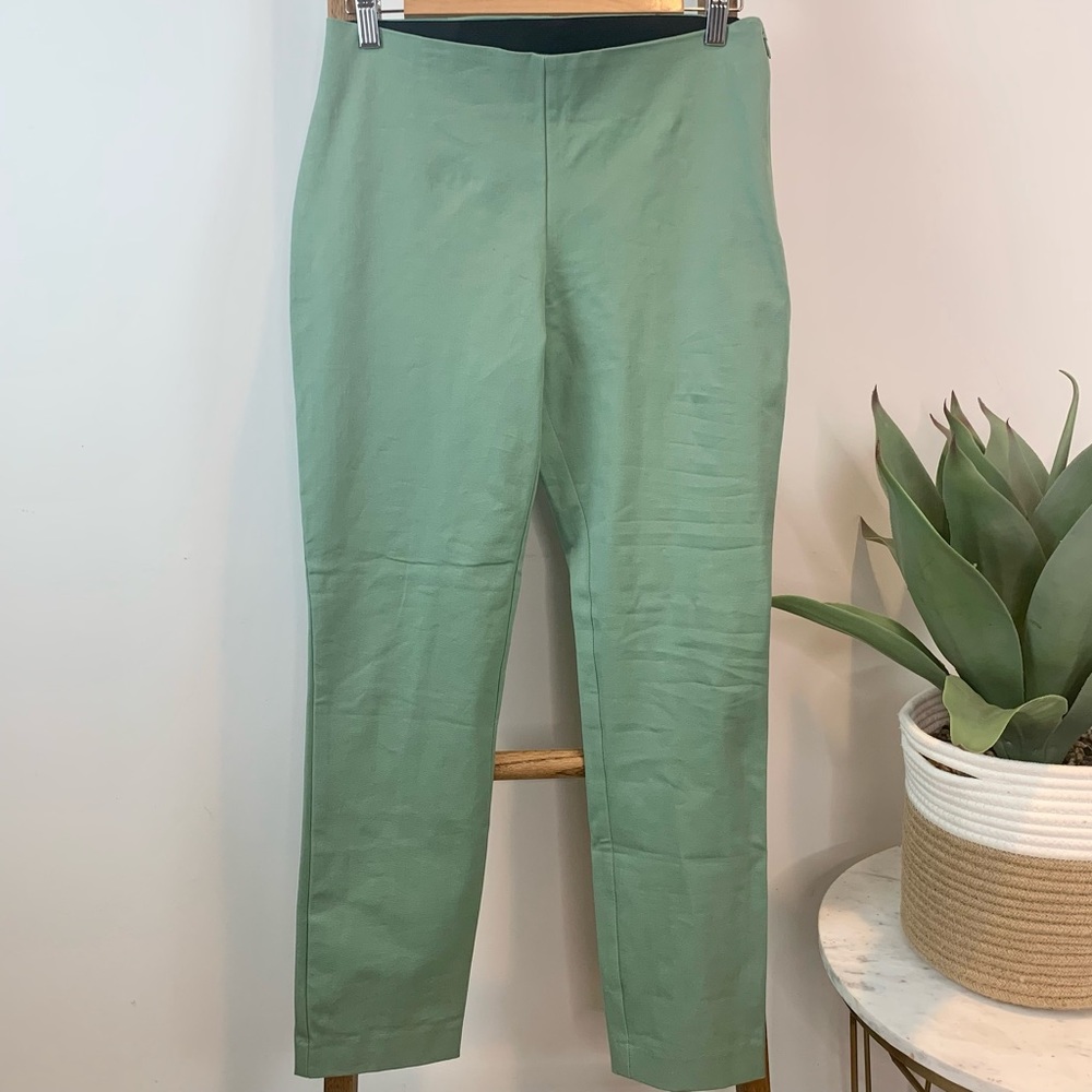 Pull-on Cigarette Pants in Green, Size 4